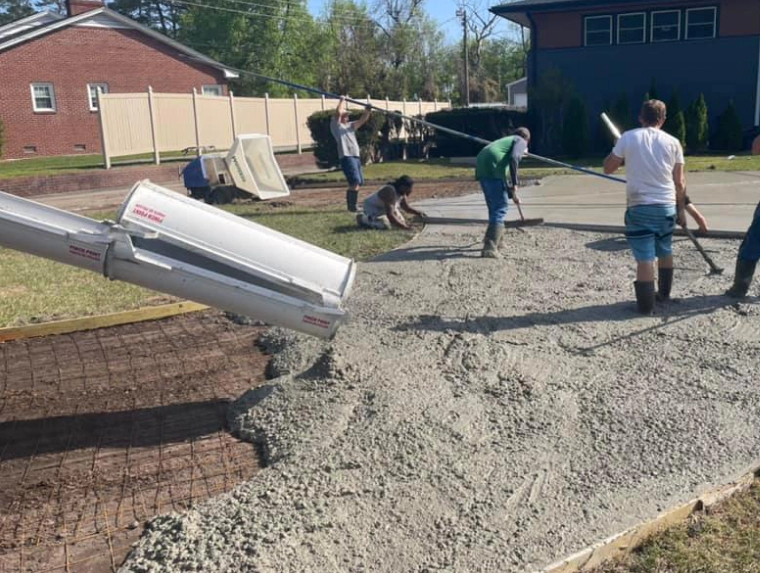 concrete pouring (1)